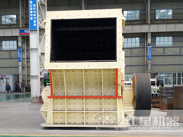 400tph反擊石料破碎機(jī) 400tph反擊石料破碎機(jī)