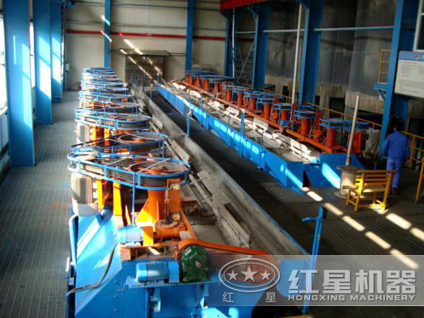 山西金礦浮選設備生產線現(xiàn)場:浮選機 山西金礦浮選設備生產線現(xiàn)場:浮選機