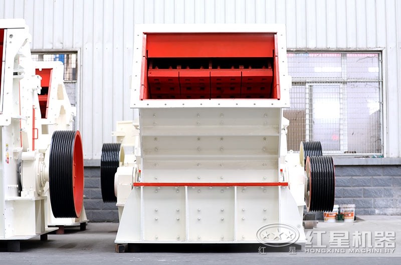 反擊細碎機破碎比大，耐磨抗壓抗沖擊