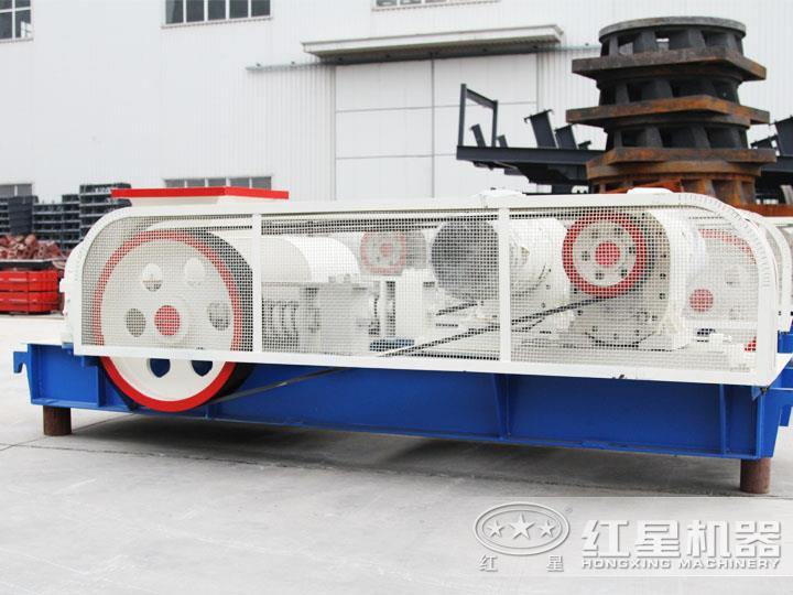 強力齒輥破碎機，體積小，破碎比大