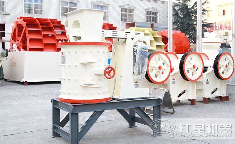 復(fù)合式破碎機，功耗小，使用壽命長