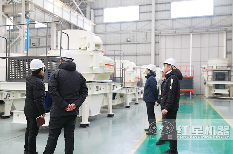紅星廠家小型制砂機價格便宜，提供客戶到場參觀