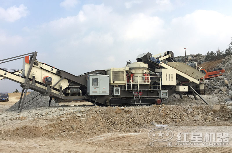 環(huán)保移動破碎站作業(yè)現(xiàn)場圖 環(huán)保移動破碎站作業(yè)現(xiàn)場圖