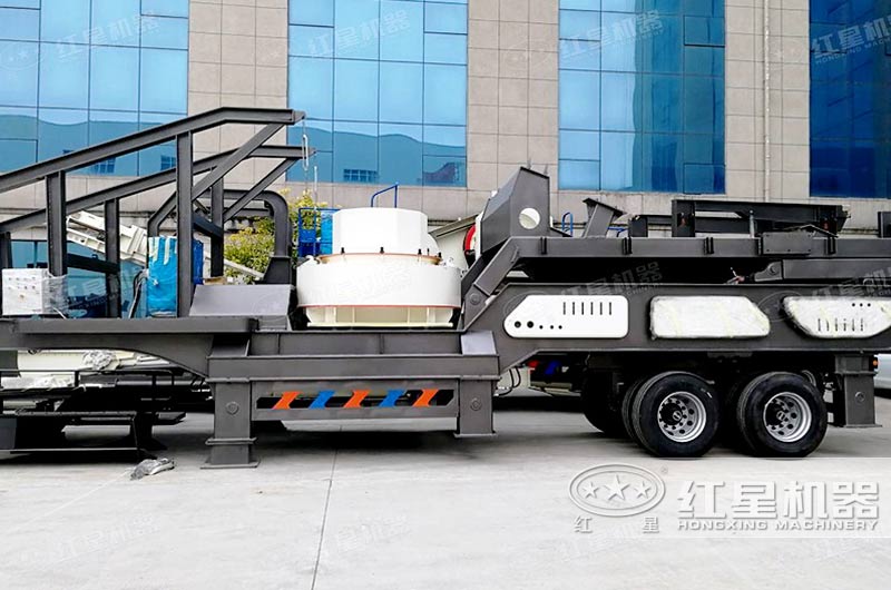 沖擊破移動(dòng)式破碎機(jī)專業(yè)制砂，級(jí)配合理