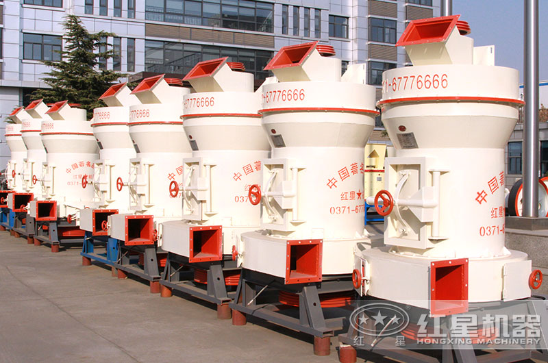 雷蒙磨粉機設(shè)備實拍圖 雷蒙磨粉機設(shè)備實拍圖