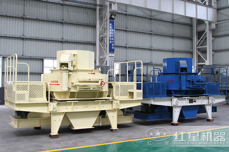 石打石沖擊式碎石機(jī)圖片 石打石沖擊式碎石機(jī)圖片