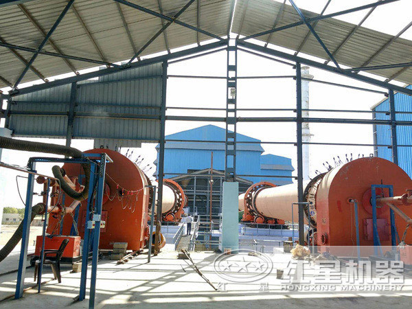 回轉(zhuǎn)窯現(xiàn)場 回轉(zhuǎn)窯現(xiàn)場