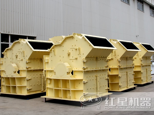 節(jié)能環(huán)保細(xì)碎機(jī)生產(chǎn)車間 節(jié)能環(huán)保細(xì)碎機(jī)生產(chǎn)車間