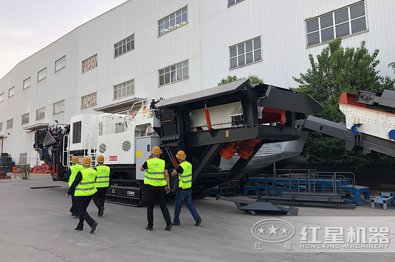 客戶來廠考察混凝土制砂加工設(shè)備 客戶來廠考察混凝土制砂加工設(shè)備