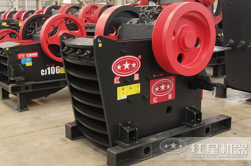 鄂式破碎機(jī)